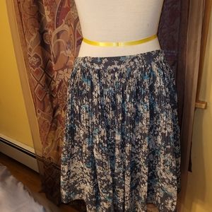 Pleated skirt